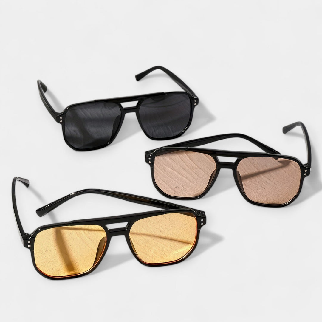 Čtvercové brýle s nýty